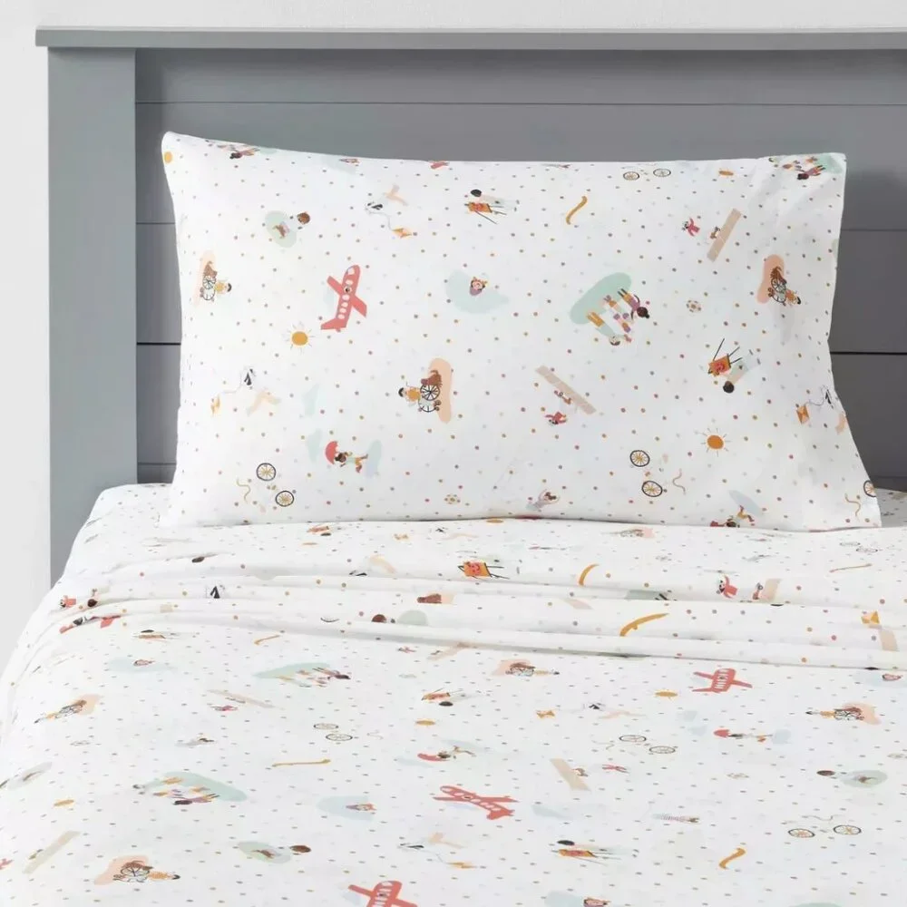 100 % cotton Twin size Pillowfort sheet set for kids Pals Multicolor Beautiful